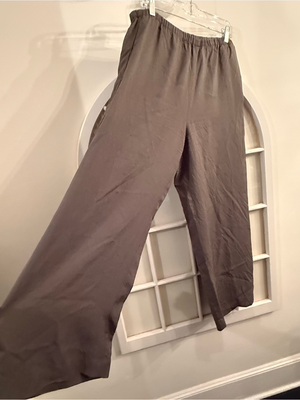 Vintage Banana Republic Women’s Green Olive Khaki Wide Leg Elastic Waist Pants
